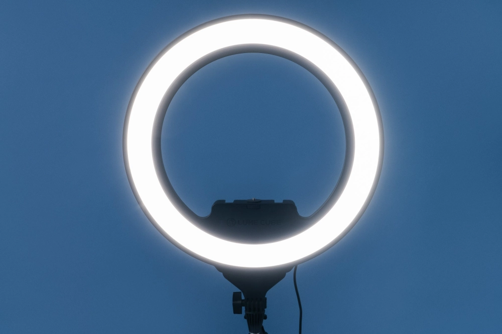 Đèn ring light chiếu sáng cho webcam